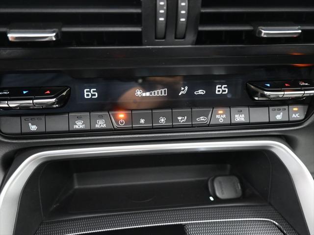 Photo of 2024 Jet Black Mica Mazda CX-90 PHEV
