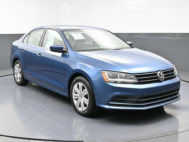 Photo of 2017 Blue Metallic Volkswagen Jetta