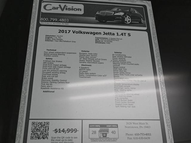 Photo of 2017 Blue Metallic Volkswagen Jetta