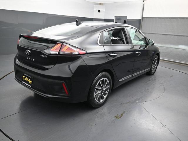 Photo of 2020 Black Noir Pearl Hyundai IONIQ EV
