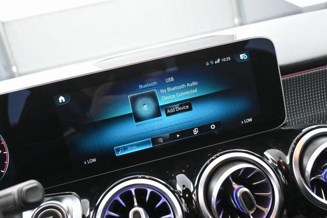 Photo of 2020 Blue Mercedes-Benz GLB 250