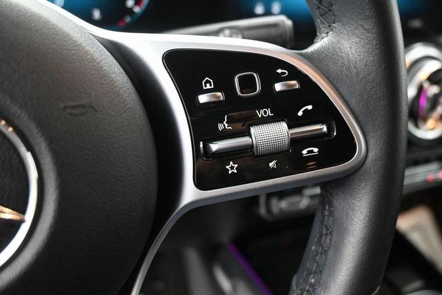 Photo of 2020 Blue Mercedes-Benz GLB 250