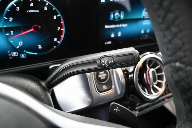 Photo of 2020 Blue Mercedes-Benz GLB 250
