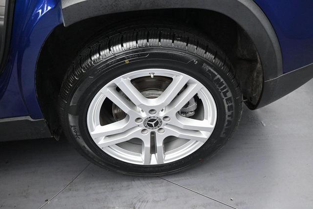 Photo of 2020 Blue Mercedes-Benz GLB 250