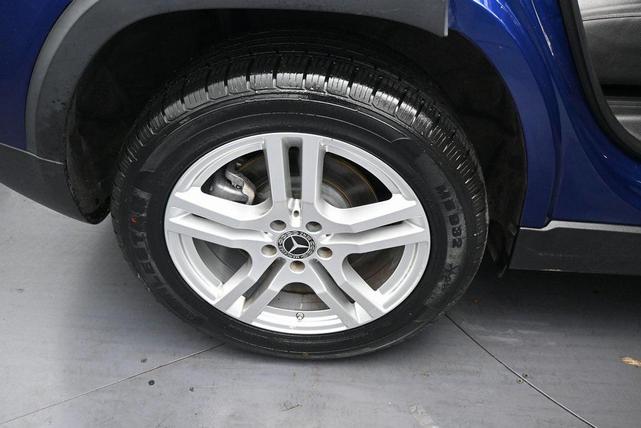 Photo of 2020 Blue Mercedes-Benz GLB 250