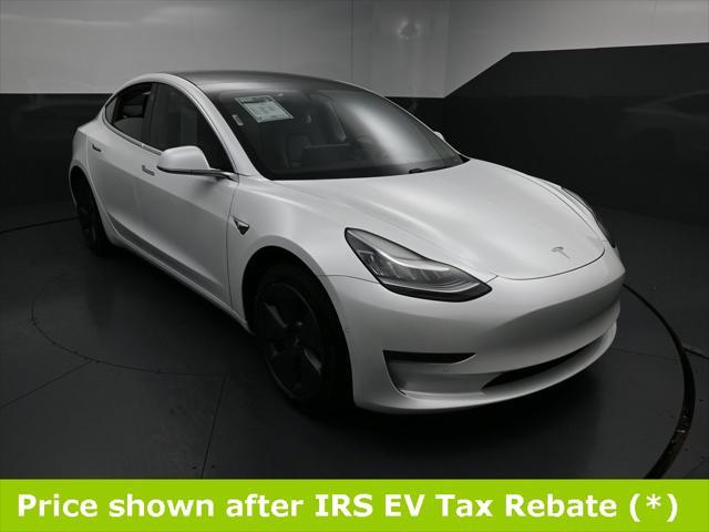 Photo of 2020 Pearl White Multi-Coat Tesla Model 3