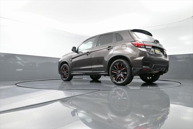 Photo of 2022 Mercury Gray Metallic Mitsubishi Outlander Sport