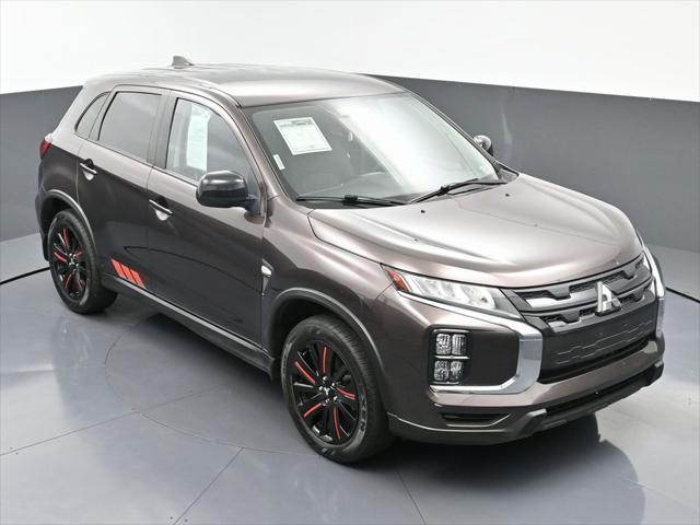 Photo of 2022 Mercury Gray Metallic Mitsubishi Outlander Sport