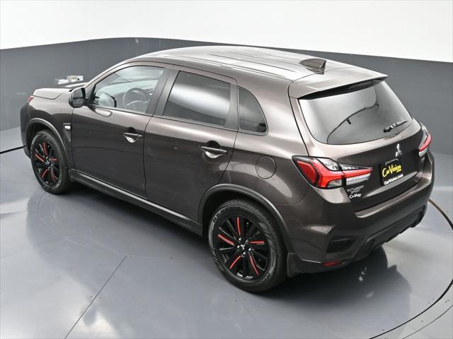 Photo of 2022 Mercury Gray Metallic Mitsubishi Outlander Sport