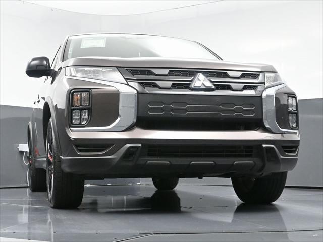Photo of 2022 Mercury Gray Metallic Mitsubishi Outlander Sport