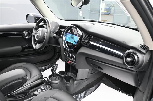 Photo of 2023 Midnight Black II MINI Hardtop