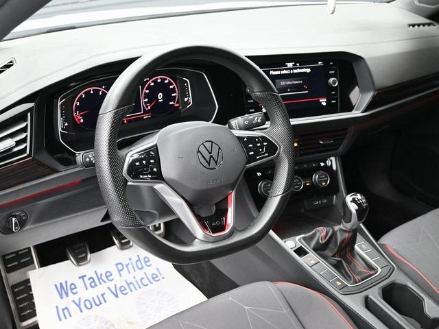 Photo of 2024 Pure White Volkswagen Jetta GLI