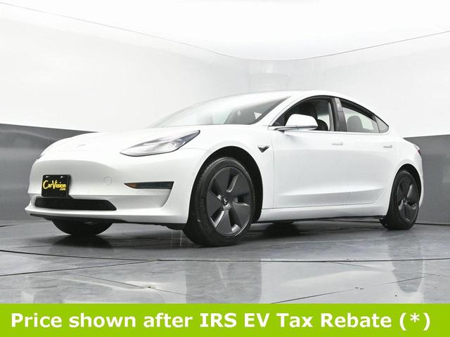 Photo of 2018 Pearl White Multi-Coat Tesla Model 3