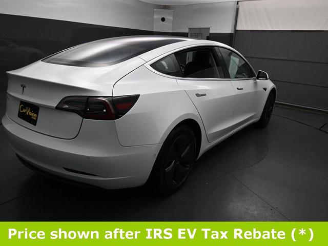 Photo of 2018 Pearl White Multi-Coat Tesla Model 3