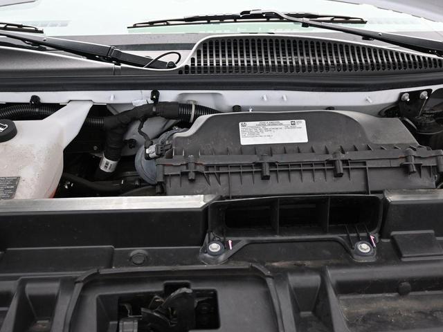 Photo of 2023 Summit White GMC Savana 2500