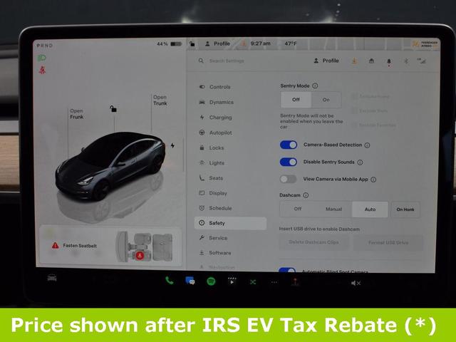 Photo of 2023 Gray Tesla Model 3