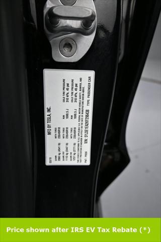 Photo of 2019 Solid Black Tesla Model 3