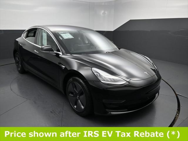 Photo of 2019 Solid Black Tesla Model 3
