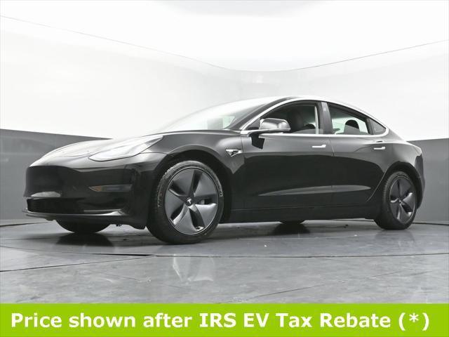 Photo of 2019 Solid Black Tesla Model 3