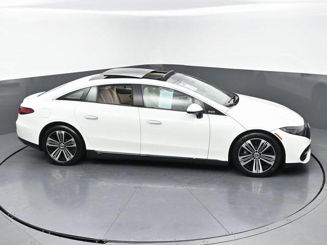 Photo of 2023 White Mercedes-Benz EQS 450