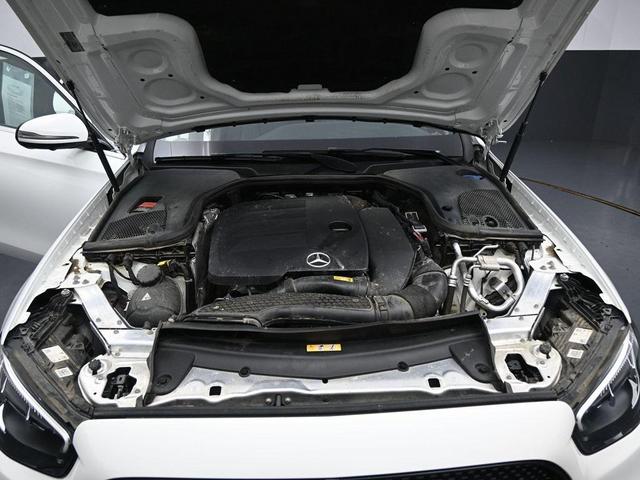 Photo of 2022 White Mercedes-Benz E-Class