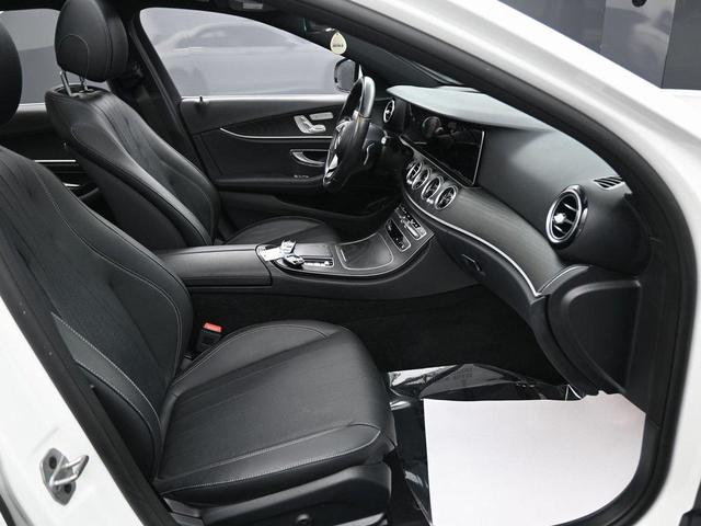Photo of 2022 White Mercedes-Benz E-Class