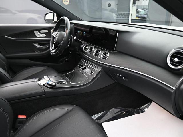 Photo of 2022 White Mercedes-Benz E-Class
