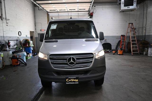 Photo of 2019 White Mercedes-Benz Sprinter 3500XD