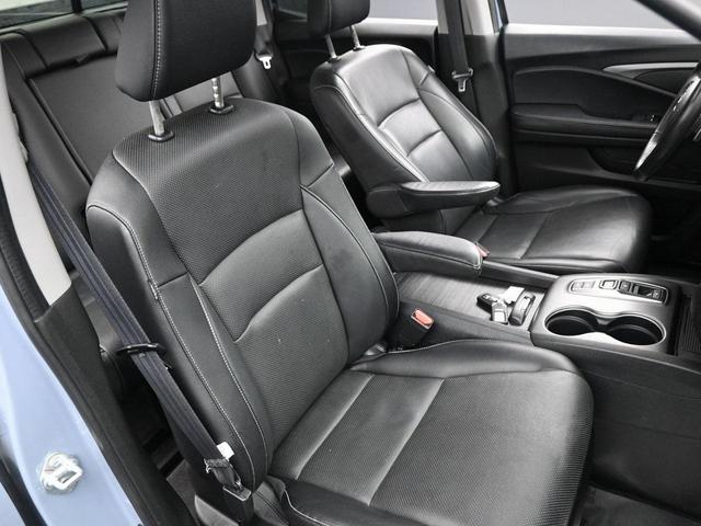 Photo of 2022 Sonic Gray Pearl Honda Ridgeline