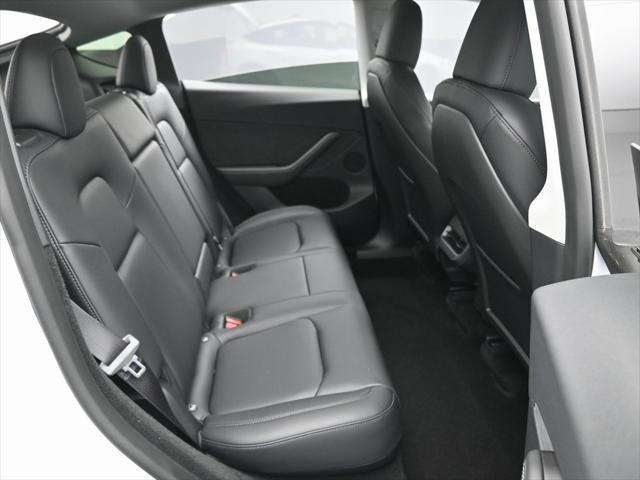 Photo of 2024 Pearl White Multi-Coat Tesla Model Y