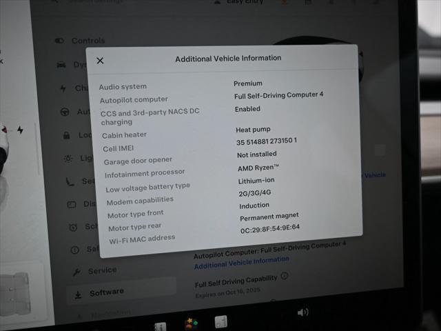Photo of 2024 Pearl White Multi-Coat Tesla Model Y