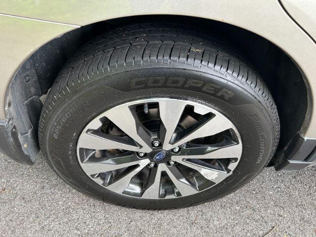 Photo of 2015 Tungsten Metallic Subaru Outback