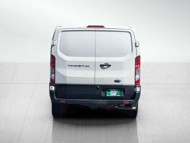 Photo of 2022 Oxford White Ford Transit-250