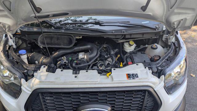 Photo of 2022 Oxford White Ford Transit-250