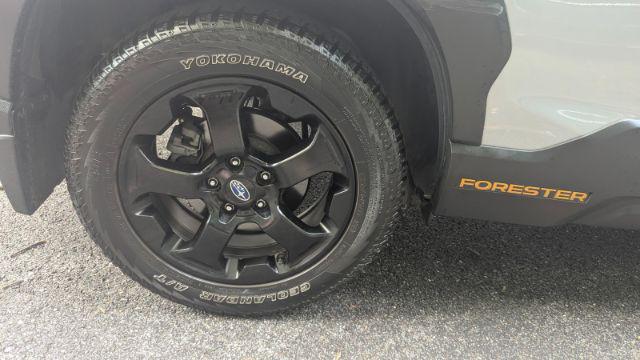 Photo of 2022 Ice Silver Metallic Subaru Forester
