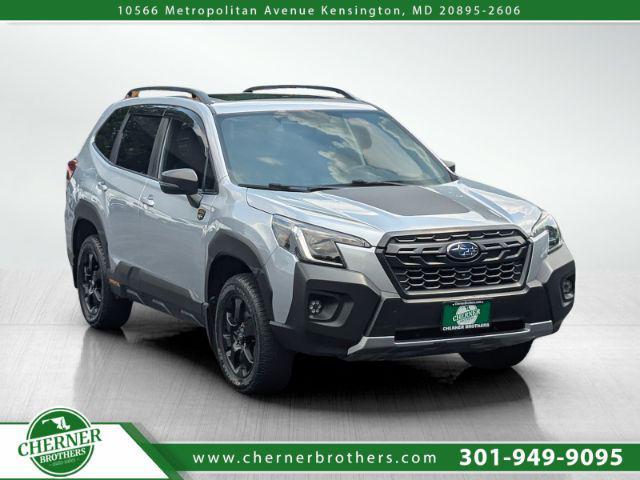 Photo of 2022 Ice Silver Metallic Subaru Forester