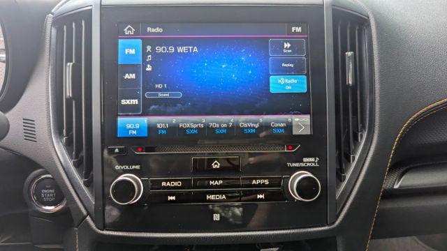 Photo of 2022 Ice Silver Metallic Subaru Forester
