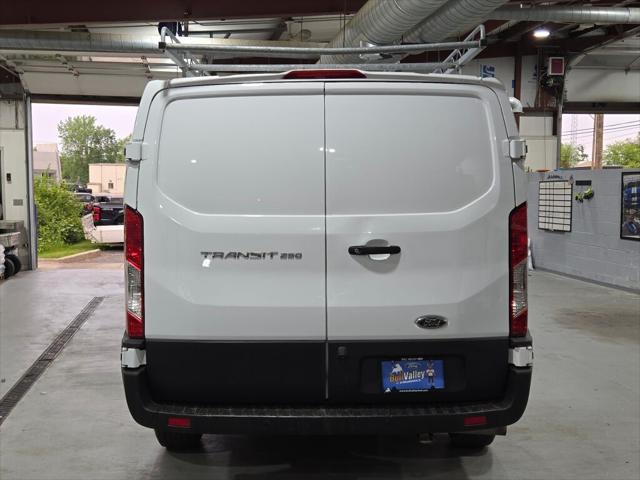 Photo of 2021 Oxford White Ford Transit-250