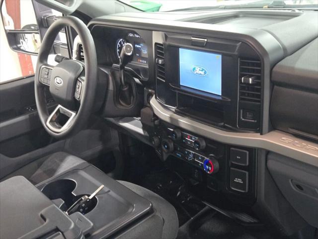 Photo of 2025 Carbonized Gray Metallic Ford F-250