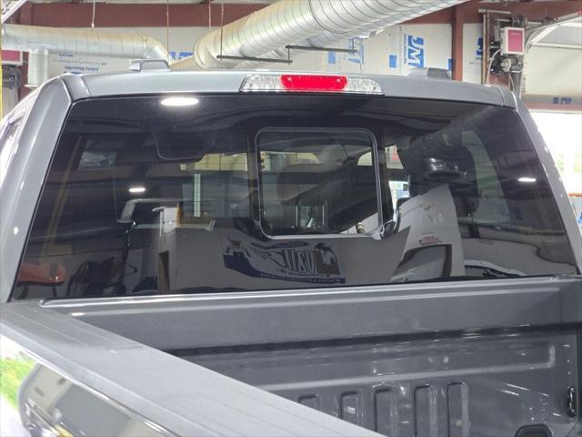 Photo of 2025 Carbonized Gray Metallic Ford F-250