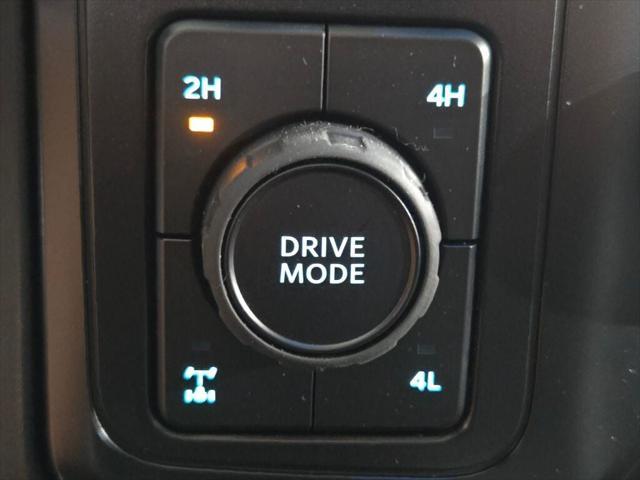 Photo of 2025 Carbonized Gray Metallic Ford F-250
