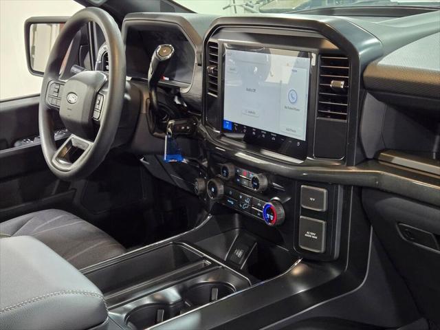 Photo of 2025 Agate Black Metallic Ford F-150