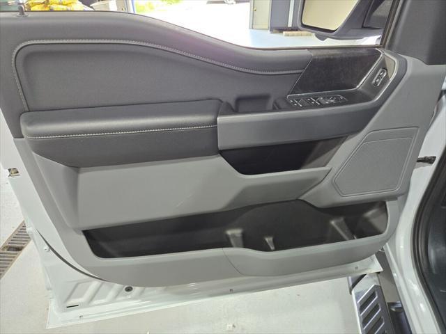 Photo of 2022 Space White Metallic Ford F-150