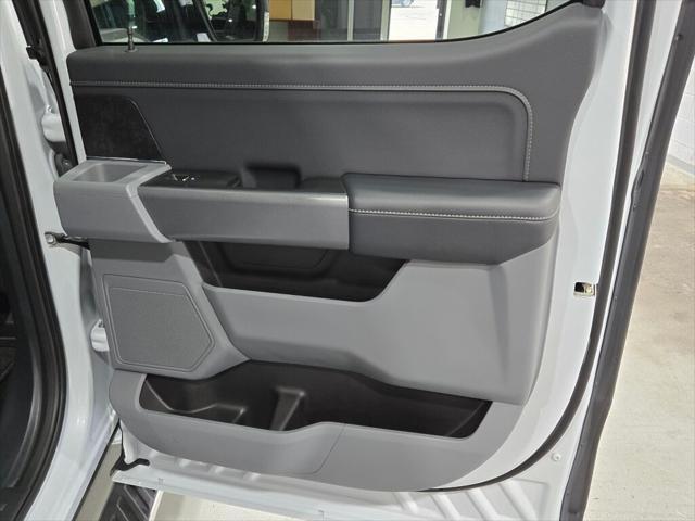 Photo of 2022 Space White Metallic Ford F-150
