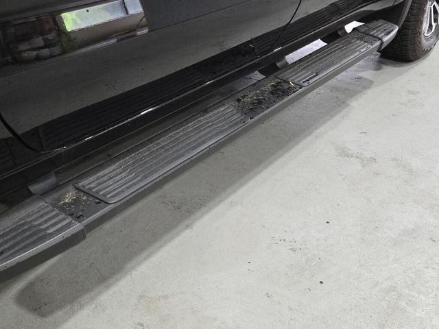 Photo of 2020 Onyx Black GMC Sierra 1500
