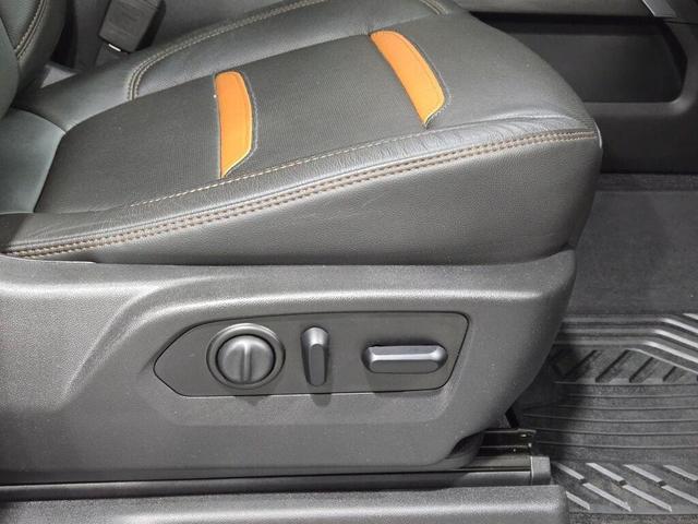 Photo of 2020 Onyx Black GMC Sierra 1500