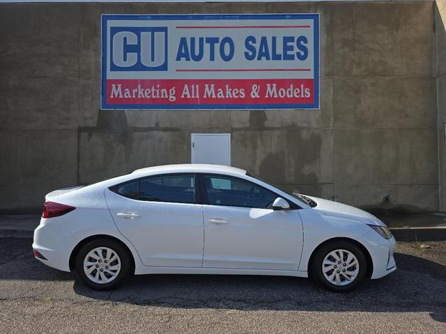 Photo of 2019 Quartz White Pearl Hyundai ELANTRA