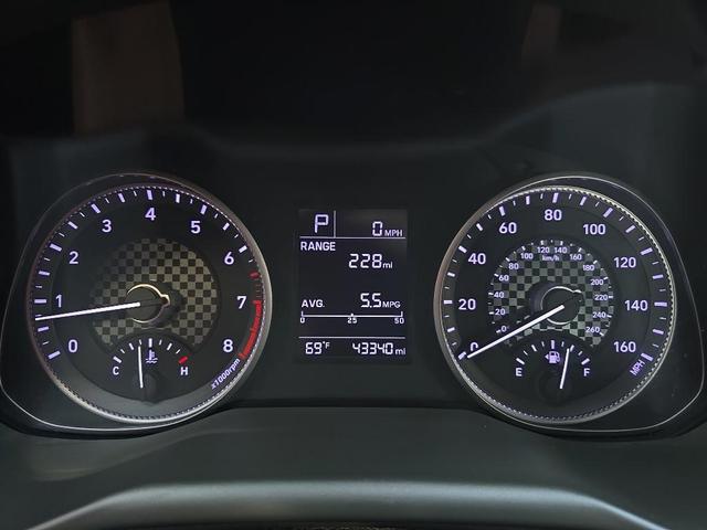 Photo of 2019 Quartz White Pearl Hyundai ELANTRA