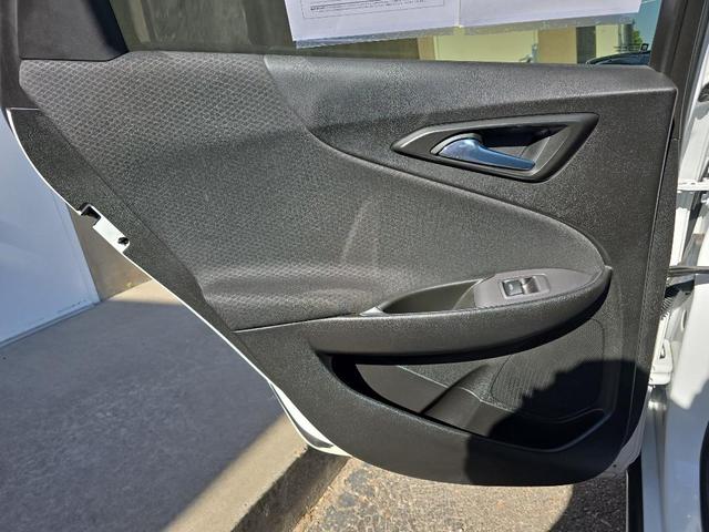 Photo of 2020 Summit White Chevrolet Malibu