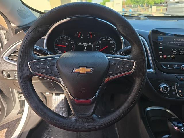 Photo of 2020 Summit White Chevrolet Malibu